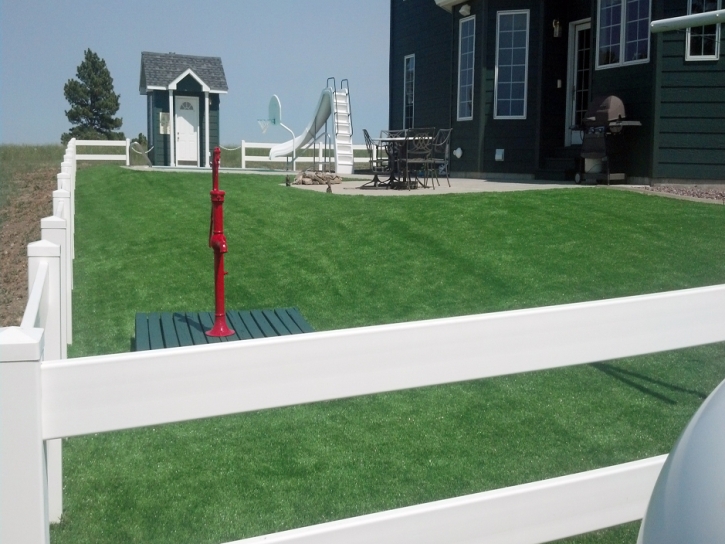 Best Artificial Grass Beaumont, California Landscape Rock, Front Yard