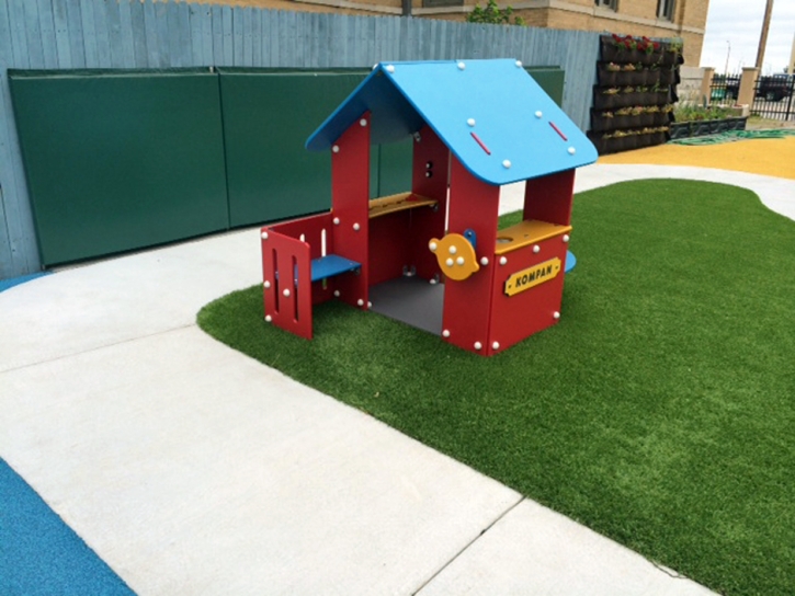 Fake Grass Brea, California Kids Indoor Playground, Commercial Landscape